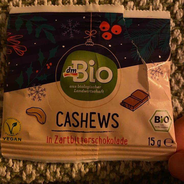 photo of dmBio Advent calendar shared by @tizianavegana on  02 Dec 2021 - review