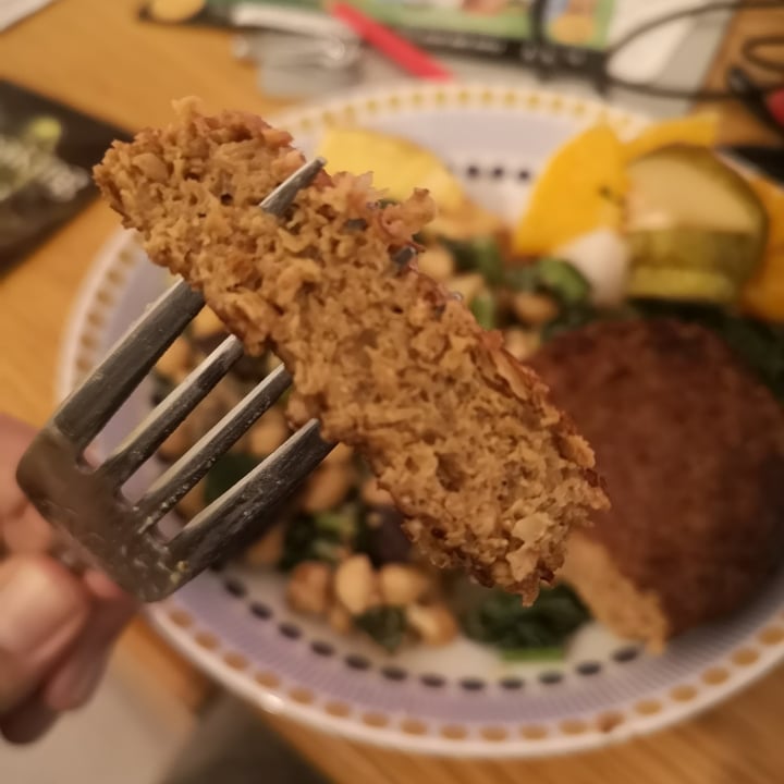 review photo of Plant Menu 2 ultimate no beef burgers shared by @cerden on 13 Dec 2021 - review