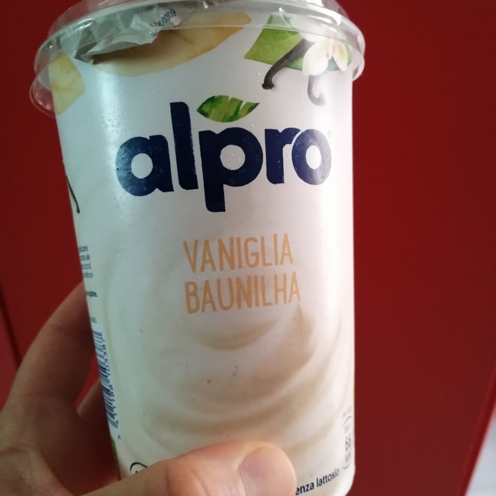 photo of Alpro Alpro Yogurt Soia Vaniglia shared by @suricato on  23 Apr 2021 - review