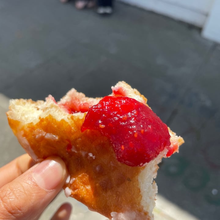 photo of Donut Farm Oakland raspberry jelly donut shared by @galina on  29 Mar 2021 - review