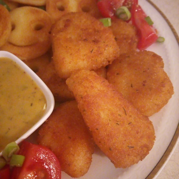photo of Vemondo Vegan fishfingers shared by @gwenda on  11 May 2021 - review