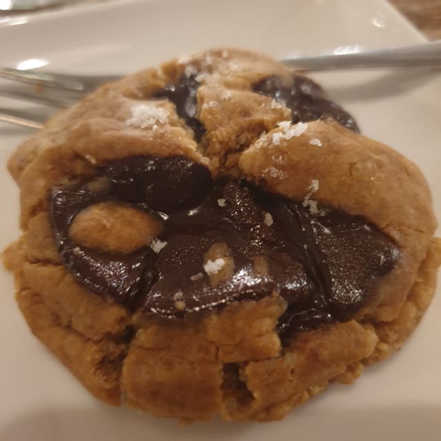 Photo of the dish “Chocolate chunk cookie”