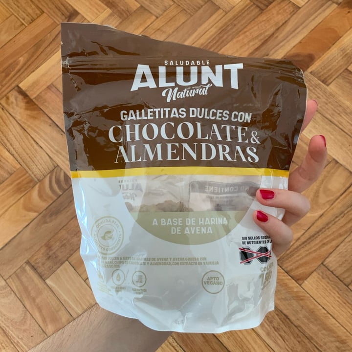 photo of Alunt Natural Galletitas Dulces Con chocolate Y Almendras shared by @candearv on  29 Mar 2022 - review