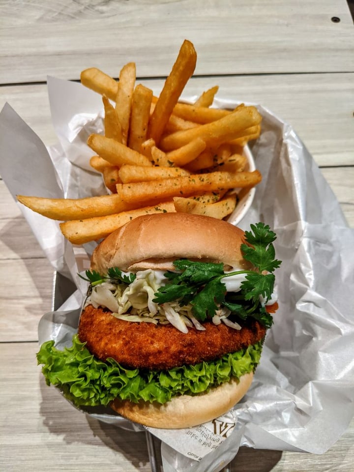 photo of VeganBurg Singapore Chili Krab Burger shared by @paloma on  31 Jan 2020 - review