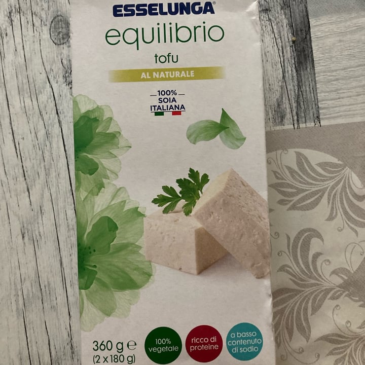 photo of Esselunga equilibrio tofu al naturale shared by @martinaa11 on  01 Jul 2022 - review