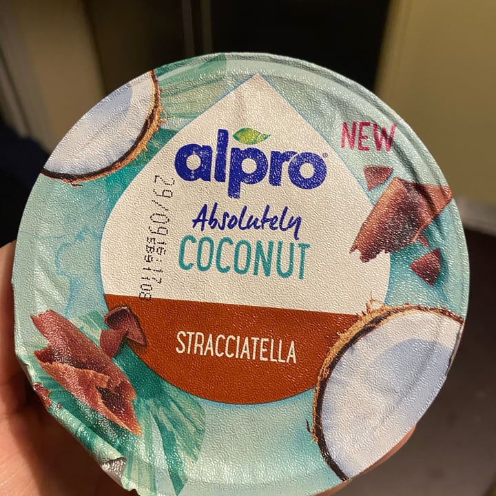 photo of Alpro Absolutely Coconut Stracciatella shared by @marzia77 on  18 Sep 2022 - review