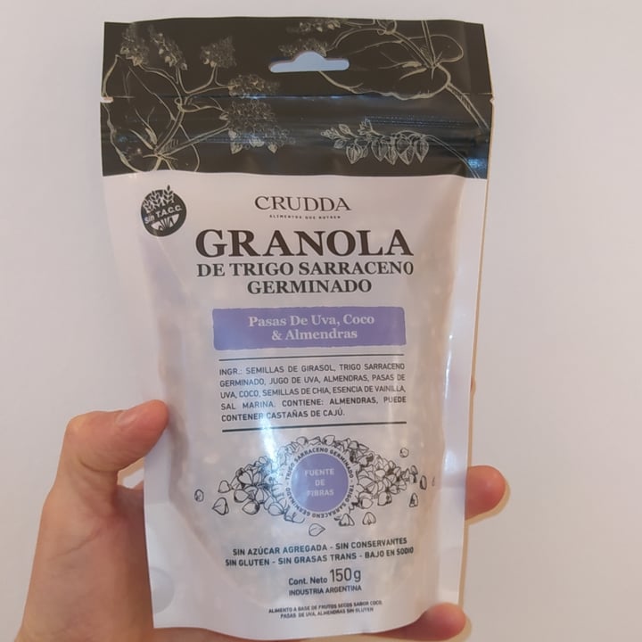 review photo of Crudda Granola de Trigo Sarraceno Germinado Pasas de Uva, Coco & Almendras shared by @lulaviegas on 17 Jun 2021 - review