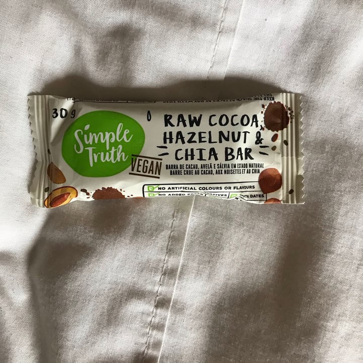 photo of Simple Truth Raw Cocoa, Hazelnut & Chia Bar shared by @24karrots on  19 Nov 2020 - review