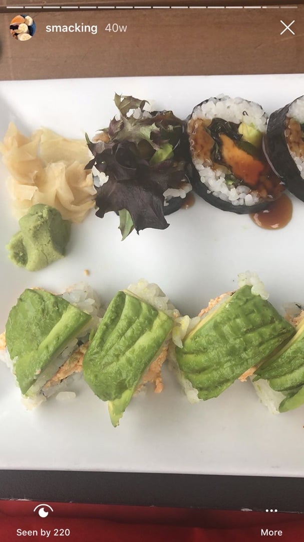 review photo of Dragon King's Daughter Spicy Tofu Roll shared by @zoekron on 27 Mar 2020 - review