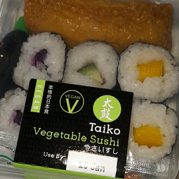 review photo of Waitrose Taiko Yasai Sushi shared by @lucybeb123 on 23 Jan 2021 - review