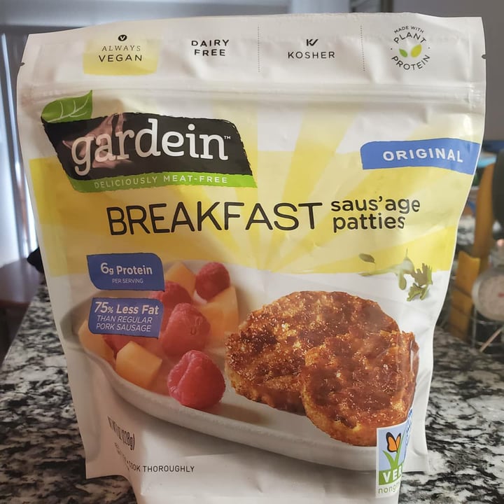 photo of Gardein Breakfast Saus’age Patties Original shared by @blackveganfoodie on  18 Jan 2020 - review