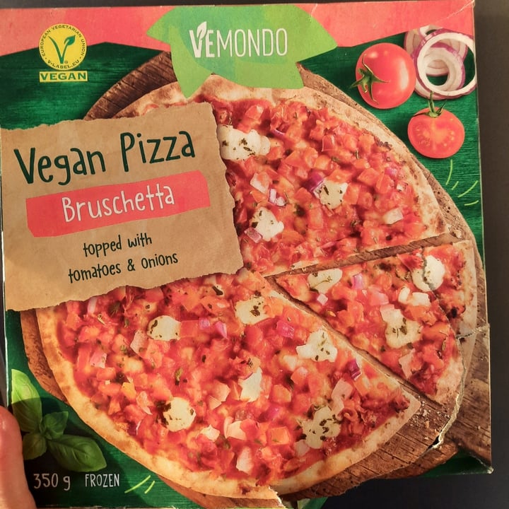 review photo of Vemondo Pizza Bruschetta Con Pomodoro E Cipolla shared by @bealux on 10 Jun 2022 - review