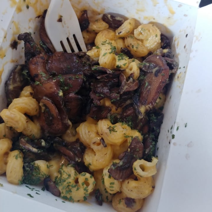 photo of Parka Food Co. Truffle Mushroom Mac n Cheese shared by @xvxq on  27 Aug 2020 - review