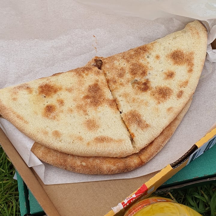 photo of Papa John's Pizza Papadia Green Plus shared by @larayvegan on  03 Mar 2021 - review