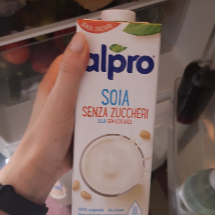 photo of Alpro Bevanda Di Soia Senza Zuccheri shared by @bea1225 on  27 Jun 2022 - review