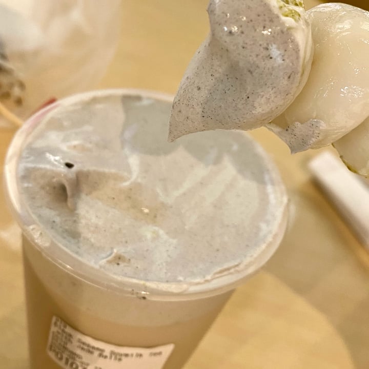 photo of Chinese Tofu Magician 半仙豆夫 313@Somerset Black Sesame Soymilk Tea w Jade Balls shared by @tabs on  29 May 2022 - review