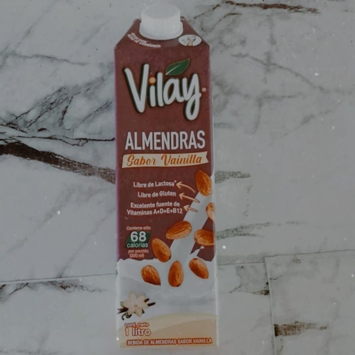 photo of Vilay Leche de almendras sabor vainilla shared by @steffykonig on  13 Sep 2020 - review