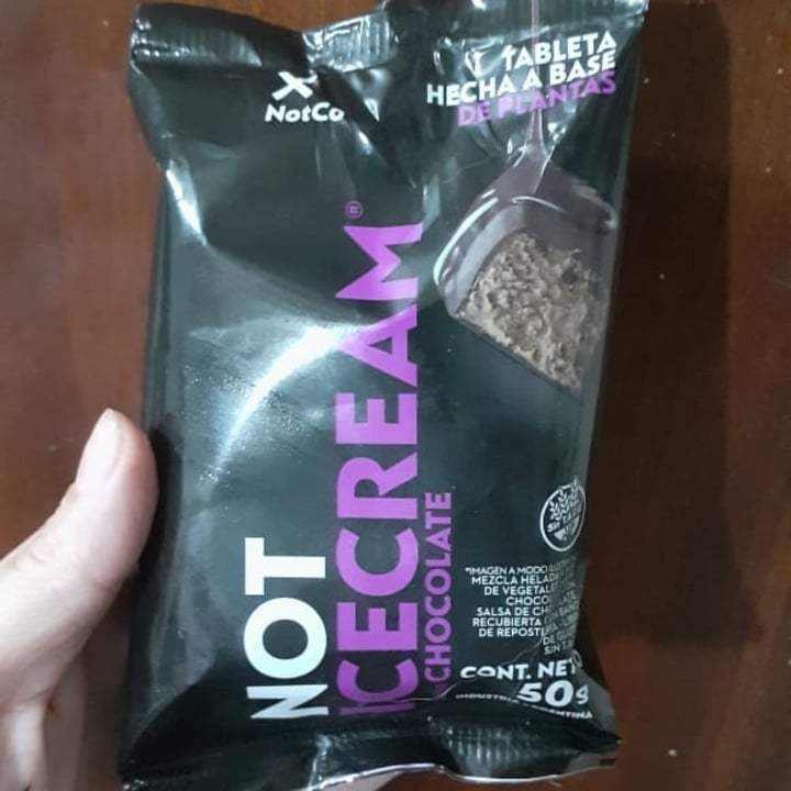 photo of NotCo Not Icecream sabor Chocolate Tabletas Hechas a Base de Plantas shared by @lolo13 on  26 Nov 2021 - review