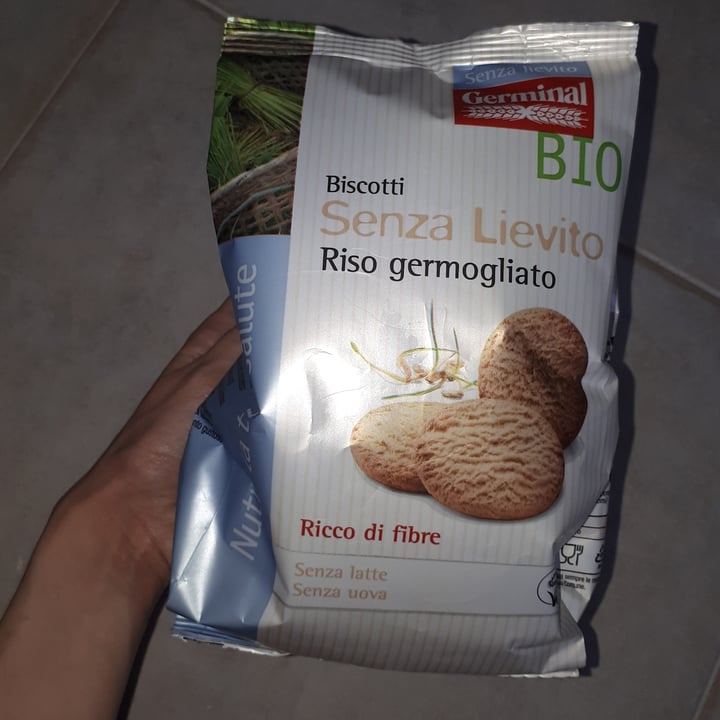 photo of Germinal Bio Biscotti Senza Lievito shared by @giuliasmart on  25 Jul 2022 - review