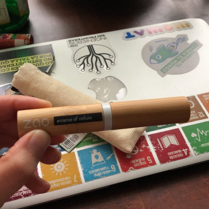 review photo of Zao Delineador Negro shared by @alexandraallel on 30 May 2020 - review