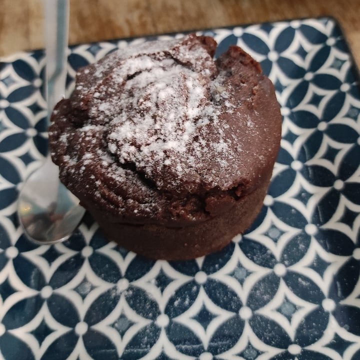 review photo of Crazy Cat Café Tortino Di Cioccolato Con Cuore Morbido shared by @gaiatramontana on 01 Jun 2022 - review