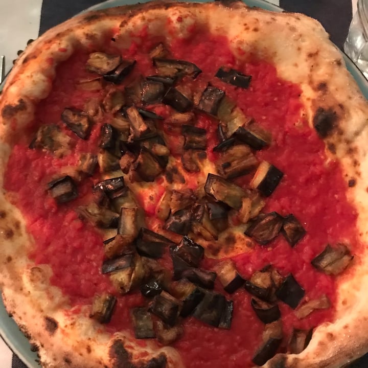photo of Trattoria Caprese Pizza con melanzane shared by @ele27 on  29 Jan 2022 - review