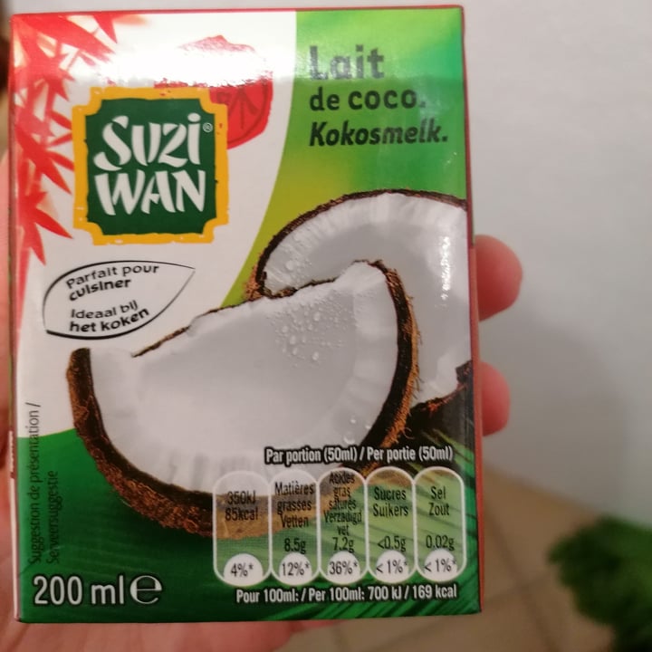 photo of Suzi Wan Latte di noce di cocco shared by @elipicca on  13 Mar 2022 - review