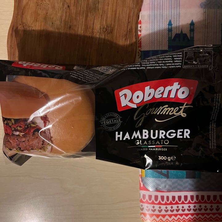 photo of Roberto Hamburger Gourmet Glassato shared by @annacristaudo on  10 Dec 2022 - review