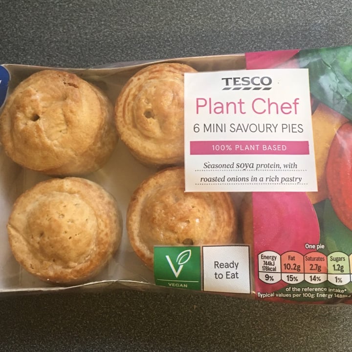 photo of Tesco Plant Chef 6 Mini savoury pies shared by @dandan4 on  19 Jan 2021 - review