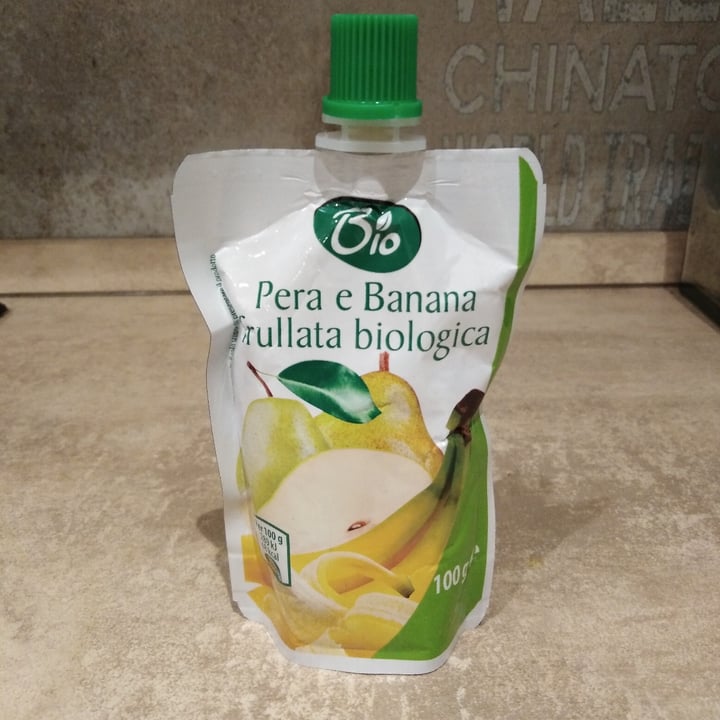 photo of Bio iN's Pera e banana frullata biologica shared by @francescovegan on  09 Jun 2022 - review