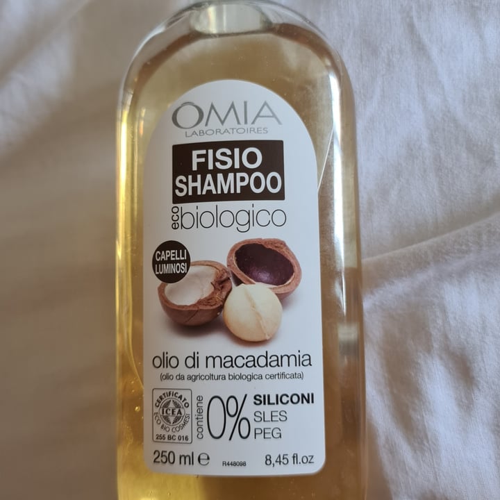 photo of Omia Laboratoires Fisio Shampoo con Olio di Macadamia shared by @francesca92 on  07 Jul 2022 - review