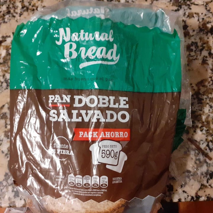 photo of Natural Bread pan doble salvado shared by @annyruidias on  07 Apr 2020 - review