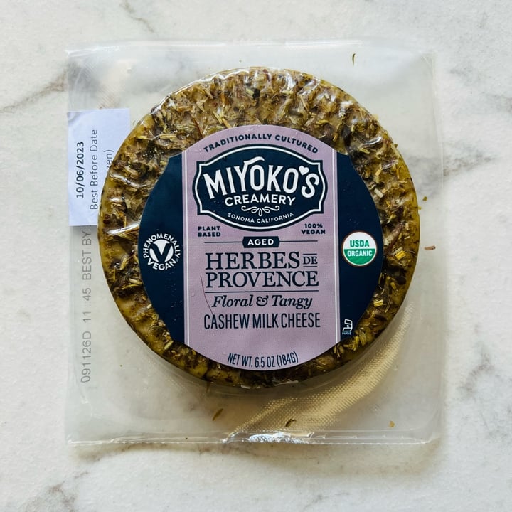 photo of Miyoko's Creamery Aged Herbs De Provence Cashew Milk Cheese shared by @consciouscookieee on  29 Jun 2022 - review