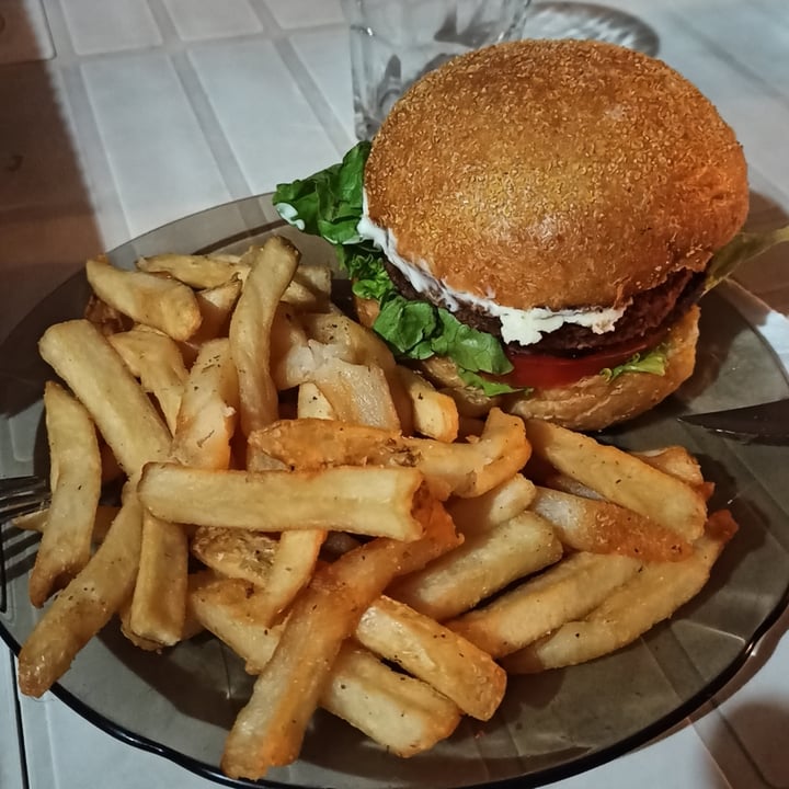 review photo of Lowell's Biergarten Not Cheeseburger (NOTCO Burger) shared by @batimaez on 19 Oct 2020 - review