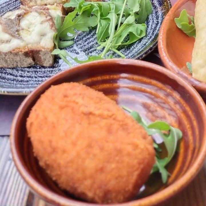review photo of Rifugio Romano Vegan supplì shared by @metschinaski on 31 May 2022 - review
