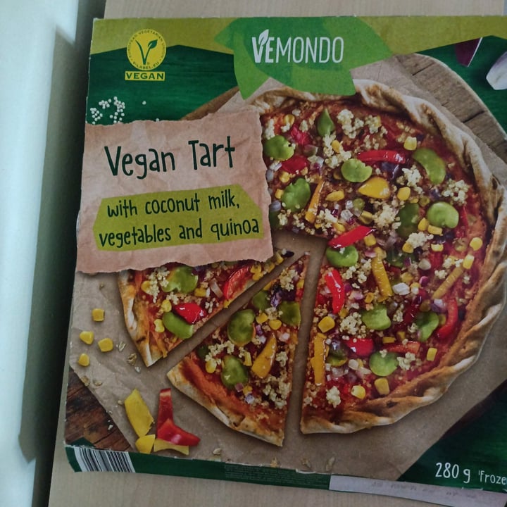 photo of Vemondo Vegan tart shared by @irewillard on  12 Sep 2022 - review