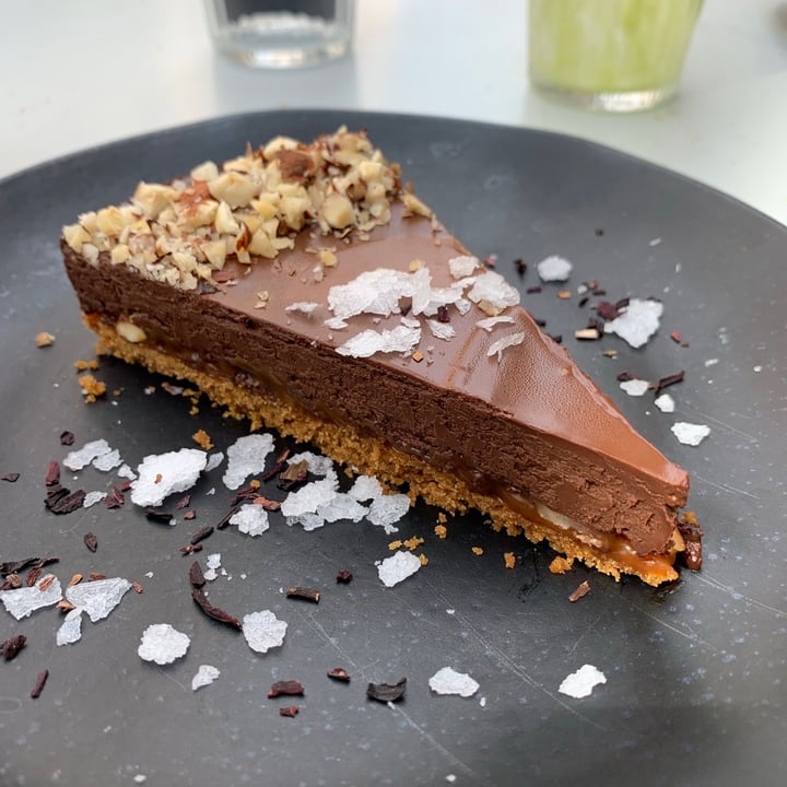 photo of Manjerica Tarte De Caramelo Salgado, Chocolate E Avelã shared by @gmsebastiao on  02 Sep 2021 - review