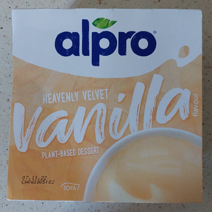 photo of Alpro Heavenly Velvet Vanilla Dessert shared by @wikypiky on  20 Apr 2022 - review