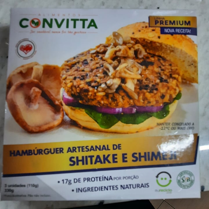 photo of Convi Foods Hamburger de shitake e shimeji shared by @monicamedeiros on  27 May 2022 - review