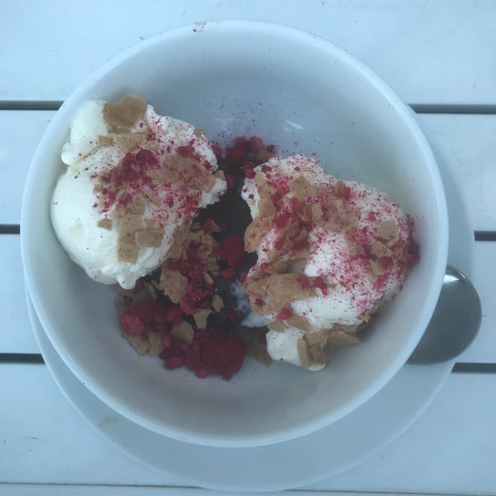 review photo of MANNA TOAST CAFE brownie sundae shared by @hippiewannabe on 14 Aug 2022 - review