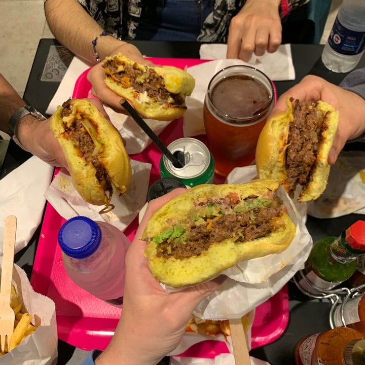 review photo of VEGAN FOX Nanana Vurger shared by @santidg on 13 Nov 2021 - review