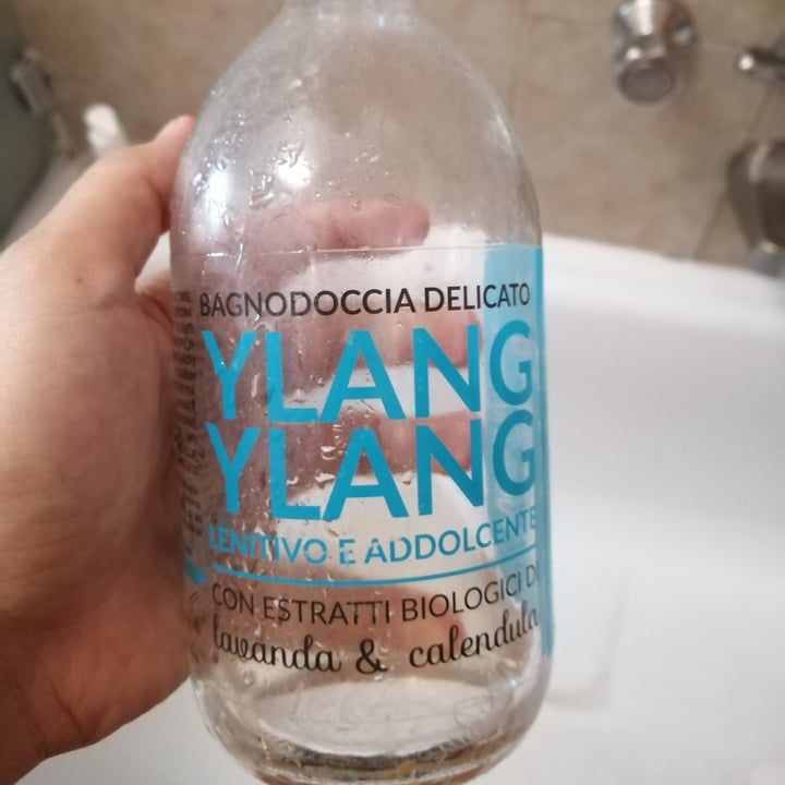 review photo of Negozio Leggero Bagnodoccia Delicato Ylang Ylang shared by @martyb on 27 Jun 2021 - review