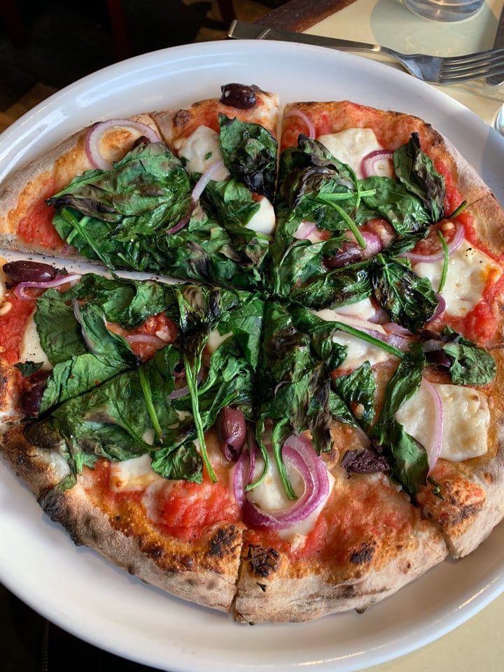 photo of Pizza Nea Spinaci Pizza shared by @stphsmth on  14 Oct 2018 - review