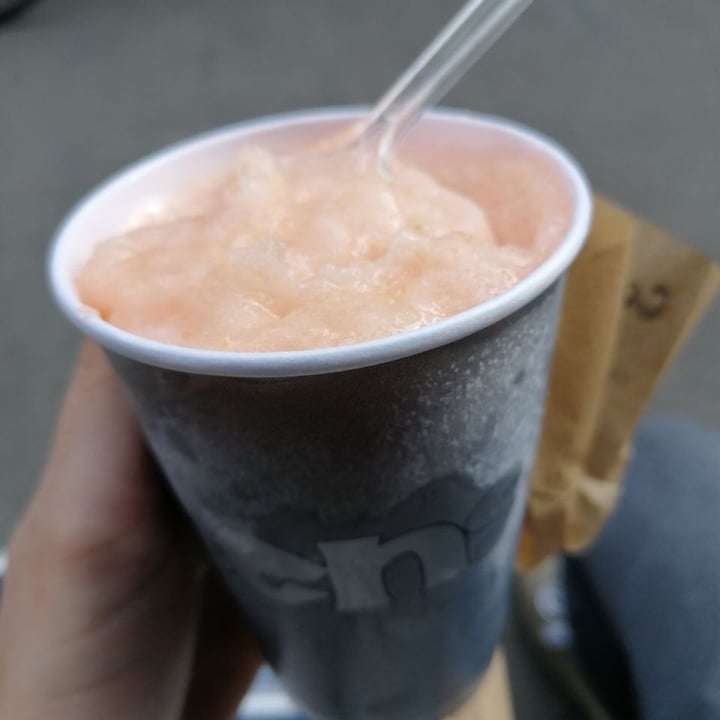 photo of Gelateria Bio Senso Granita gusto Melone shared by @soloag on  26 May 2022 - review