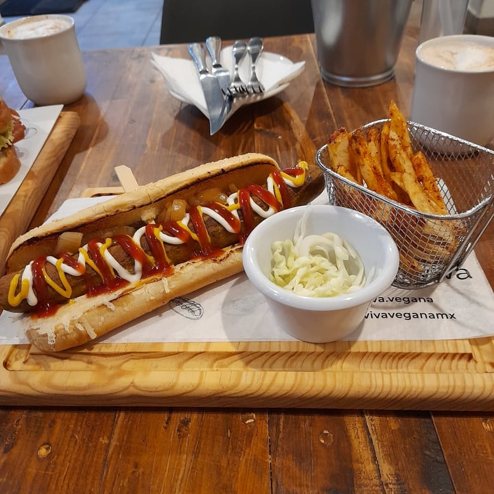 photo of Siempre viva Hot dog shared by @omar0505 on  22 Dec 2021 - review