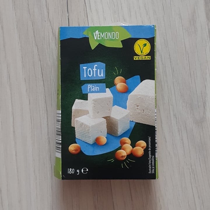 review photo of Vemondo Tofu Plain shared by @mary-veggiesoul13 on 28 Sep 2021 - review