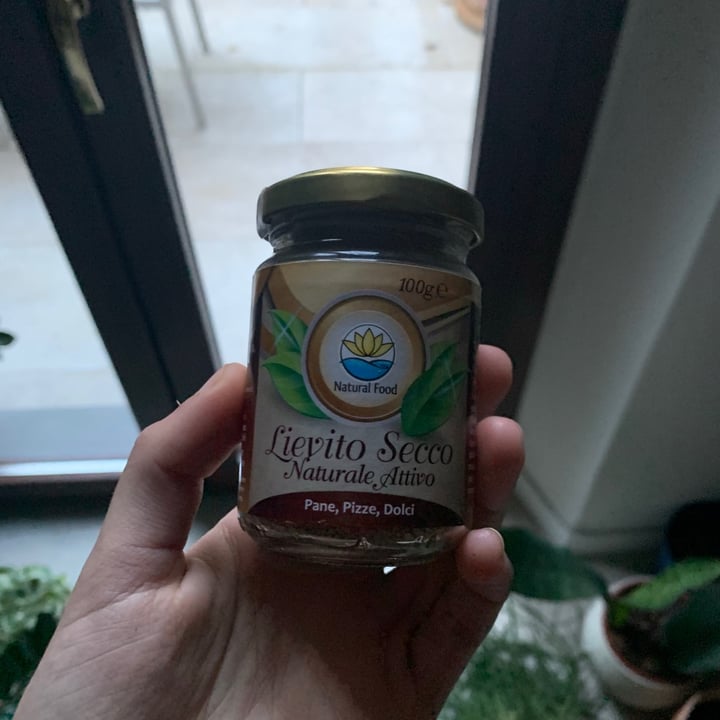 photo of Natural food Lievito secco naturale attivo shared by @camillaradaelli on  04 Jan 2021 - review