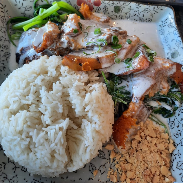photo of Vietnamese Colour Restaurant, Authentic Vietnamese Cuisine 5 Spices Pumpkin With Rice And Coconut Milk shared by @paulixx on  22 Jul 2021 - review