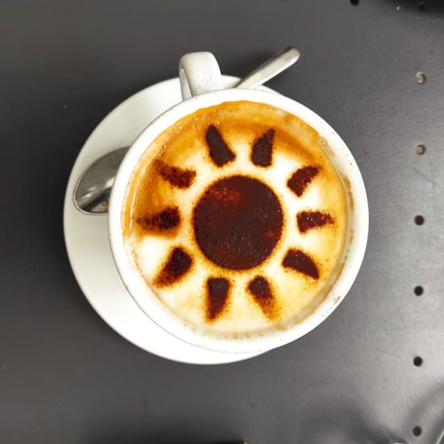 Foto del piatto “Cappuccino di soia con liquirizia”