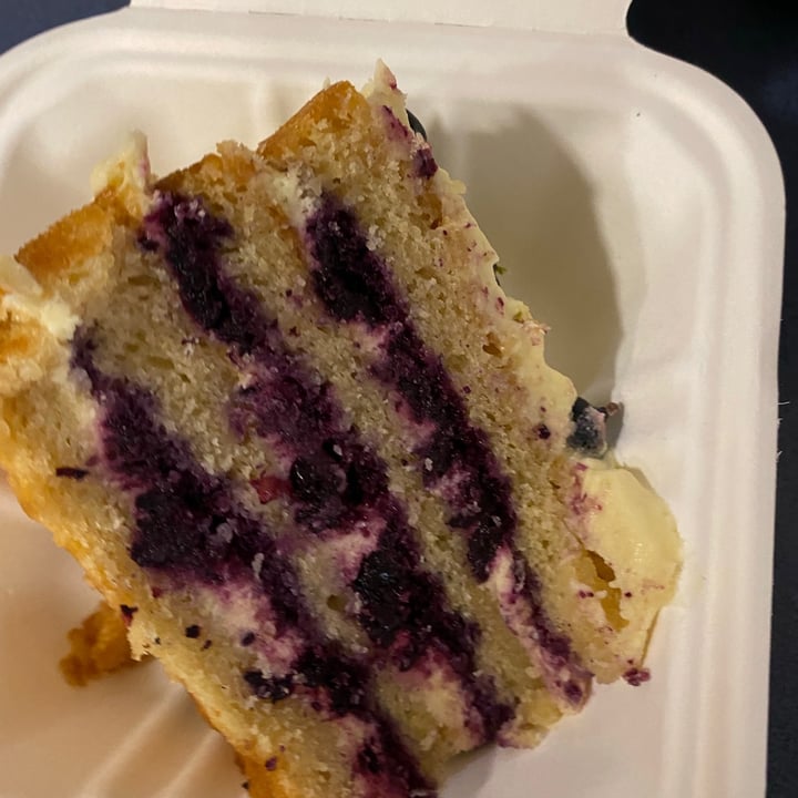 photo of Ixteriolo's Pastel de Blueberry shared by @akgonzd on  12 Dec 2020 - review